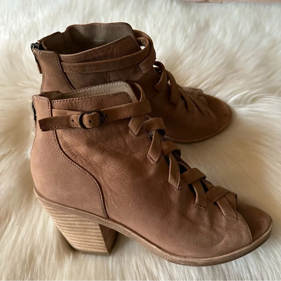 Eileen Fisher Heels Shoes Suede Leather Tan Sz 7 - Picture 4 of 9